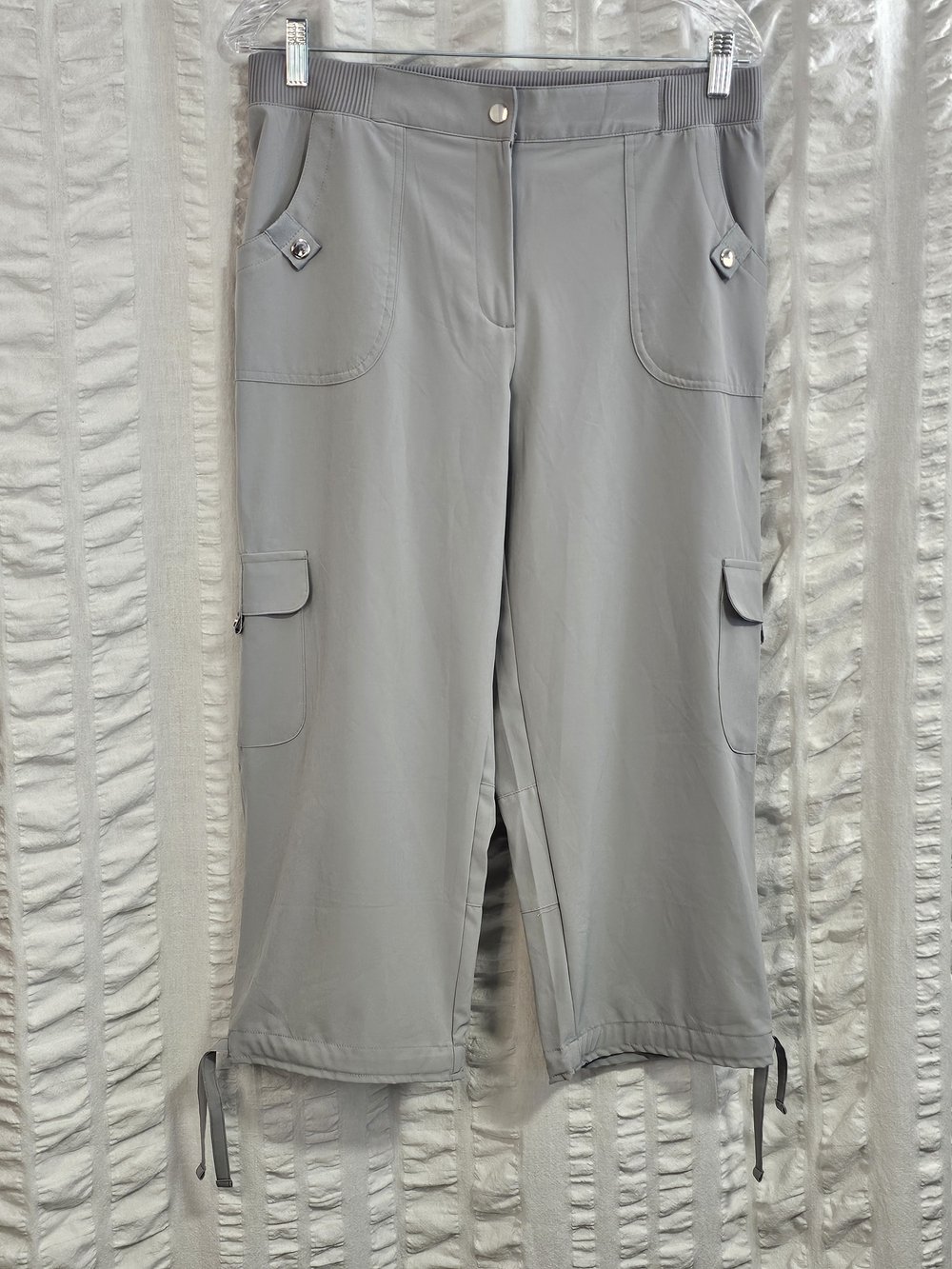 Light Gray Women's Cargo Utility Capris Vacation Travel Hiking Lightweight